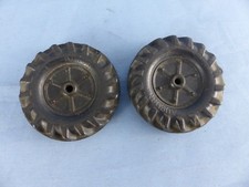 Lot de 2 roues anciennes pour jouets anciens CIJ JOUSTRA JRD JEP dia:  5,5 cm