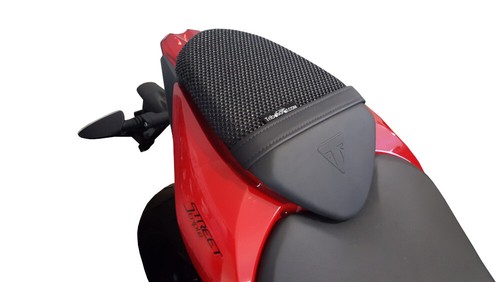 Triumph street triple - triumph,