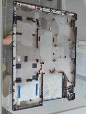 COQUE INFERIEUR BOTTOM BASE Acer Aspire ES1-731 ES1-711 EAZYL00201A COmme neuve