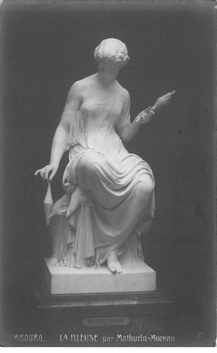 Nus sculptures - nus,