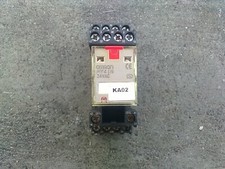 1 x OMRON relais + support 4 RT bobine 24V Enfichable   MY4IN