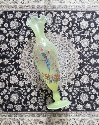 Vase verre vert opalin - , peint