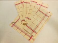 Lot de linge jouet MOULIN ROTY: 7 torchons a carreaux blancs