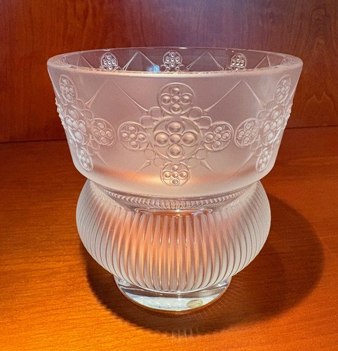 Lalique crystal rialto - crystal, vase