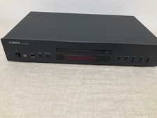 Lecteur CD noir Yamaha CD-S303