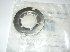 C00124820 Ecrou de bruleur