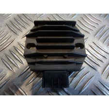 regulateur de charge batterie scooter moto yamaha 125 250 majesty x max versity