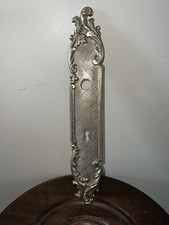 Cleaning plate, Louis XV style