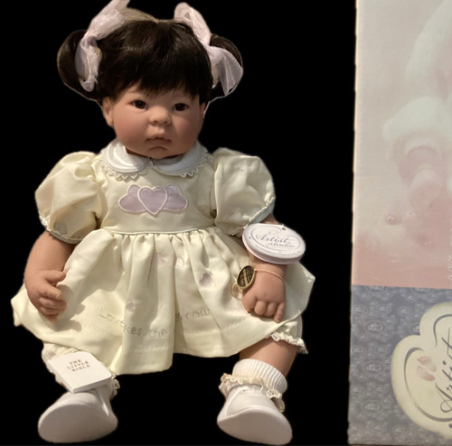 Lee middleton doll asian - lee,