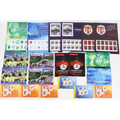 Lot 188 timbres - de,