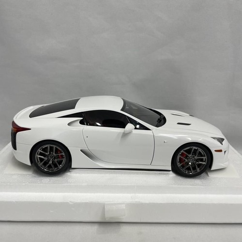 Used 18 lexus lfa - 1/18,