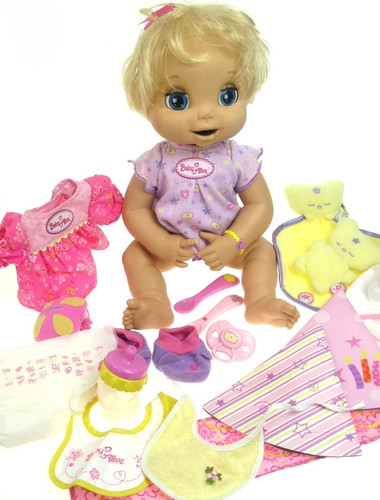 Hasbro 2006 baby - 2006, alive