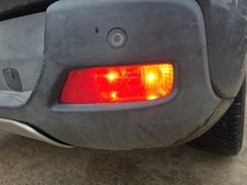 Anti brouillard arriere droit