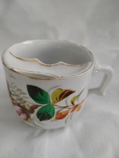 Ancienne Tasse à moustache porcelaine décor de roses