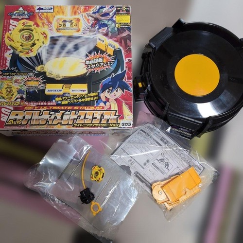 Takara tomy ultimate stadium - takara, b