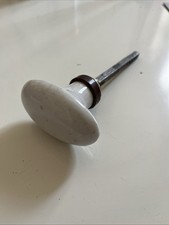 Ancienne poignée de porte en porcelaine blanche Ovale