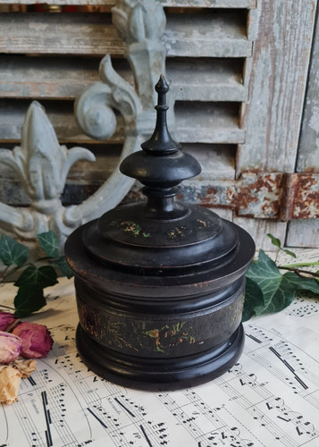 Ancienne boite tabac - boite, a