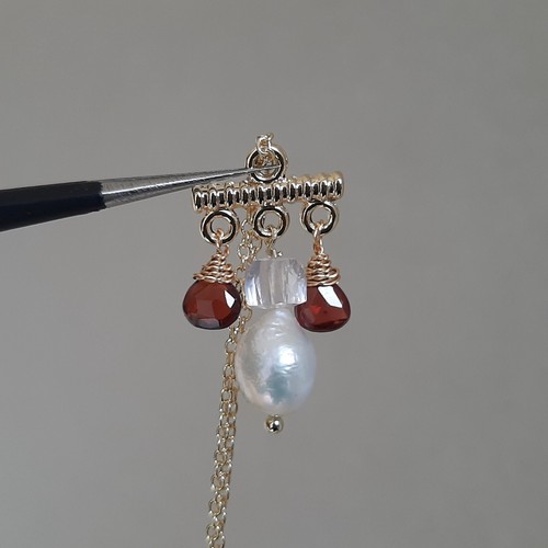 Collier pendentif pierre - en,