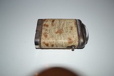 ANCIENNE LAMPE DE POCHE 1940 PILE DECOR PEAU DE SERPENT NON TESTE