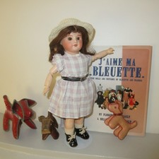 poupée bleuette 28 cm avec