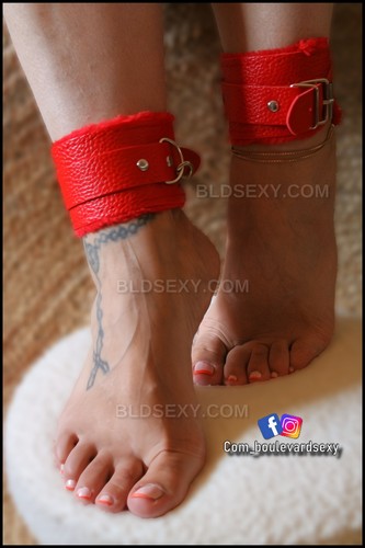 Handcuffs - ❤️,
