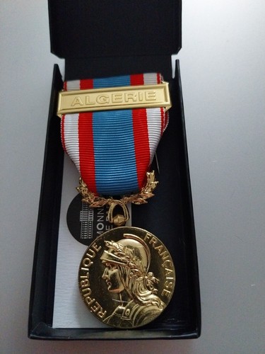Médaille ordonnance - médaille, d'ordonnance