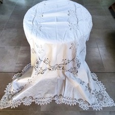 nappe ancienne brodée  style