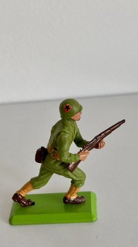 Soldat britains ltd 1971 - soldat,