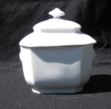 ancien grand pot sucrier blanc porcelaine mascarons têtes