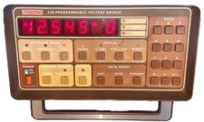 230 KEITHLEY source de tension