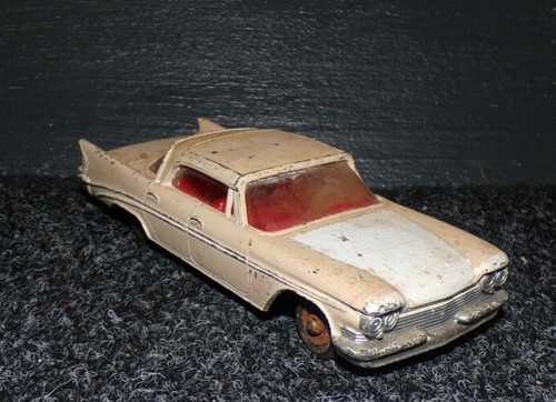 Dinky toys voiture - dinky, 1/43