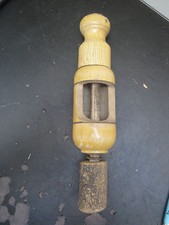 Ancien Embouchonneur Manuel Bois