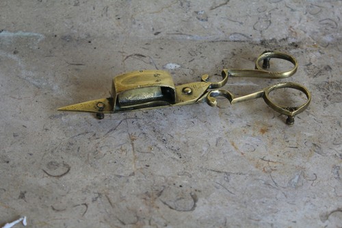 Ancien ciseaux mouchette - , ou