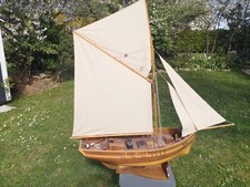 maquette de Bateau Thonier  en bois