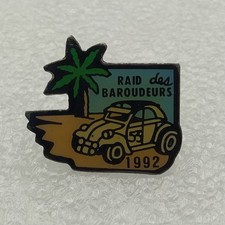 Pin's-CITROEN-2 CV-Raid Des Baroudeurs-Rallye-Auto-P2H8