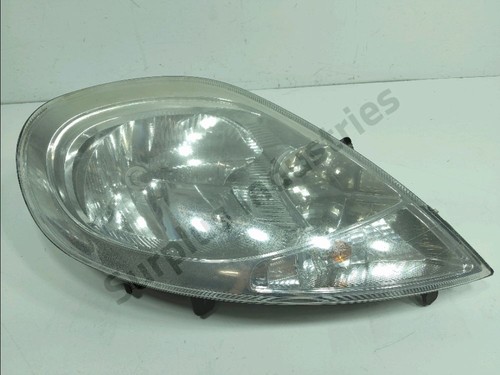 Phare droit renault - trafic, 2