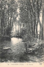 Pontigny - Le lampadaire extérieur Serein