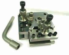 JEU DE POTEAUX À OUTILS T37