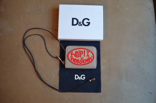 Dolce gabbana d g - &,