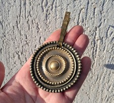 ANCIENNE POIGNÉE PENDELOQUE