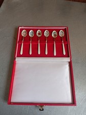 Coffret de 6 cuillères à