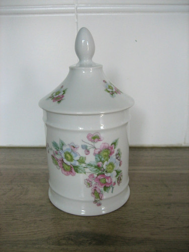 Pot couvercle ancienne - à,
