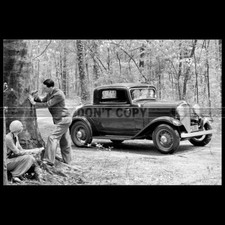 Photo A.010065 FORD V8 DELUXE