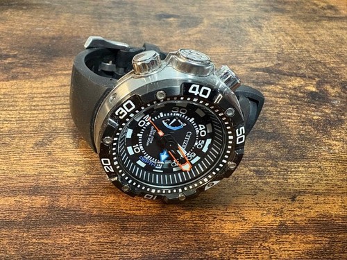 Montre plongée citizen - de,