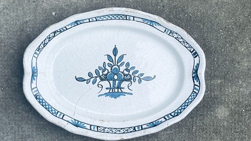 Plat ancien cul - plat,