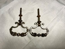 2 Anciennes poignées en