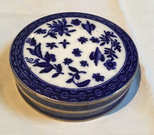 103 boite porcelaine bleu - 103,