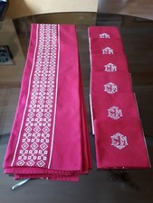 N01 SERVICE DE TABLE nappe