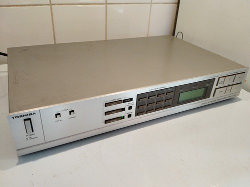 Toshiba digital tuner - toshiba,