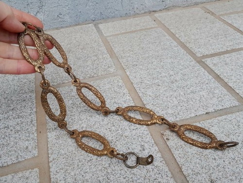 Chaine ancienne pour - , lustre